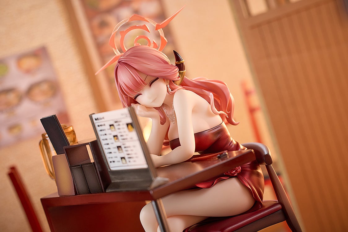 アル (ドレス) メモリアルロビーVer. 画像2