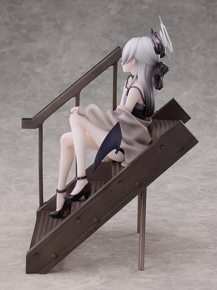 カヨコ (ドレス) メモリアルロビーVer. 画像3