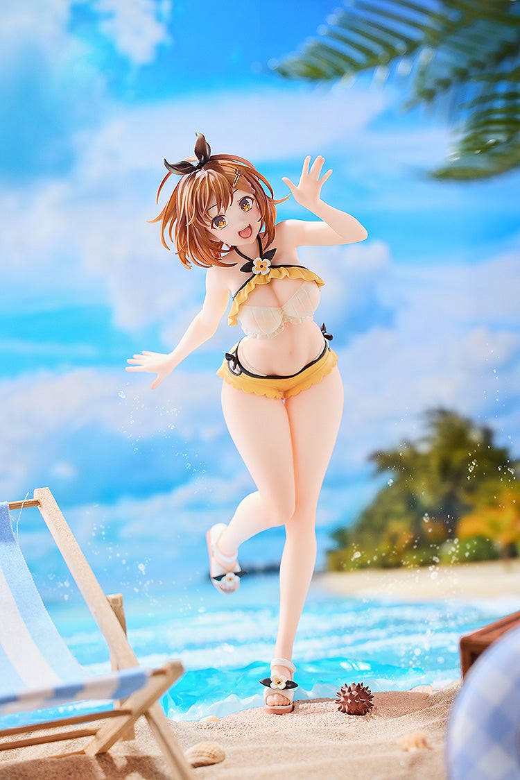 ライザリン・シュタウト 水着 Ver. 画像1